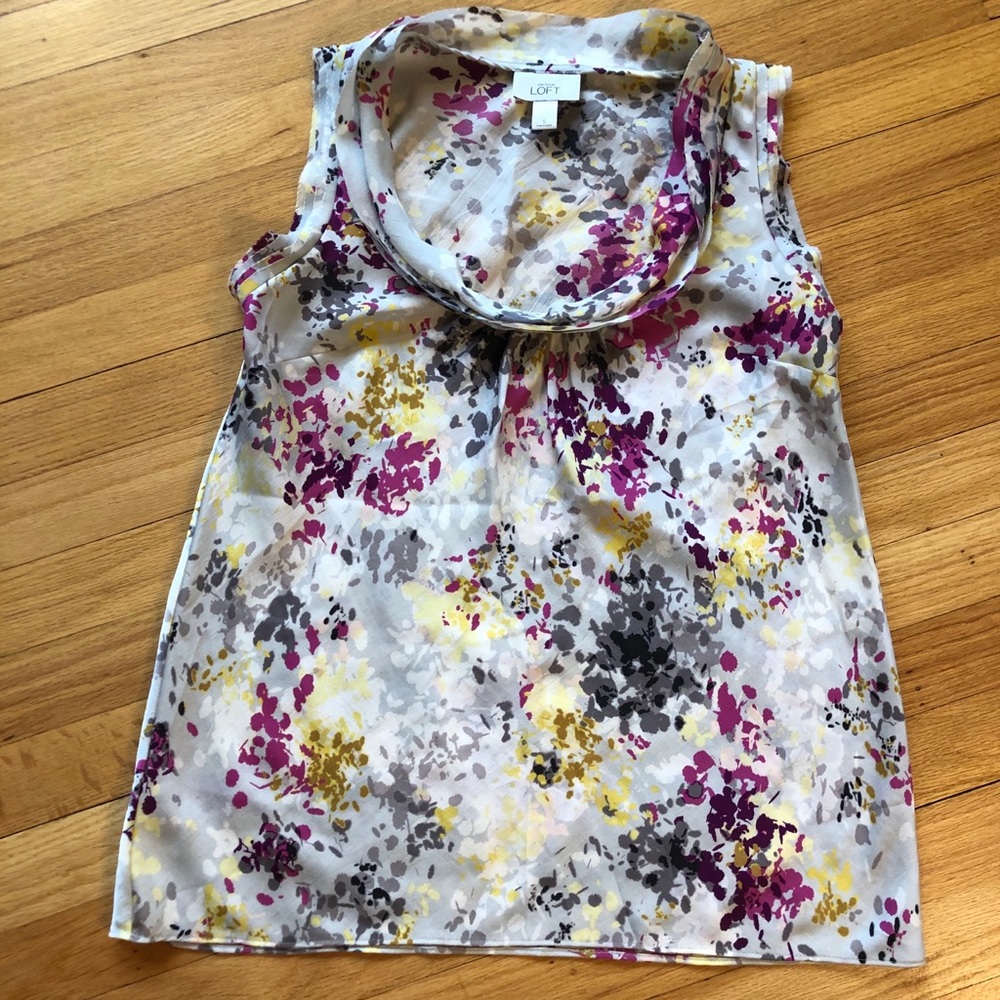 ✨Last Chance✨Ann Taylor Loft Blouse Tank